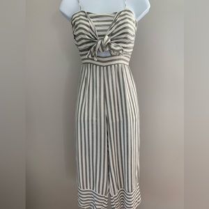 Fika the Brand Cute Tie Front Jumpsuit